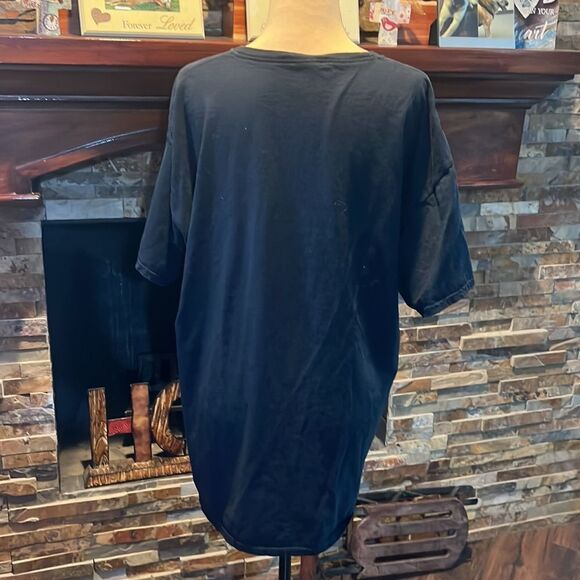 “i Love Animals” Tee - Picture 3 of 4